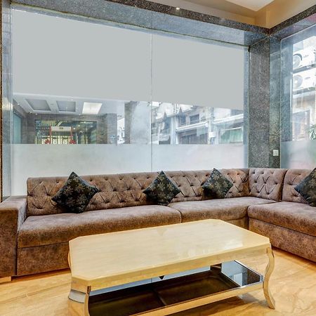 Super Townhouse Arakashan Road Paharganj Formerly Mohan International Neu-Delhi Exterior foto